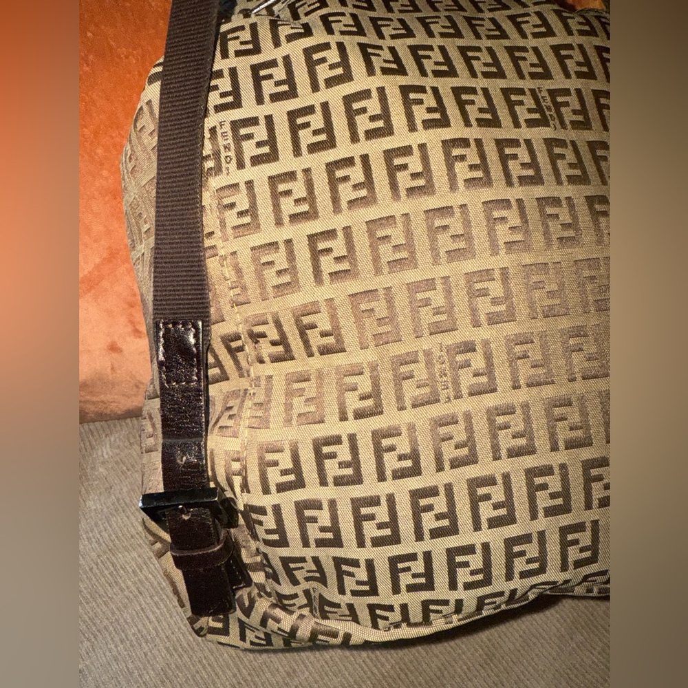 /traded/🔥 💯 FENDI Zucchino Flap Backpack - Picture 12 of 14